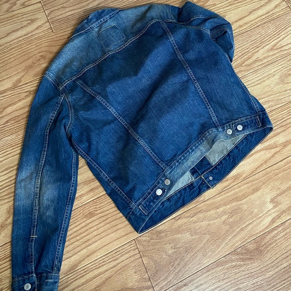 Levi’s Denim Jacket - Picture 2 of 4